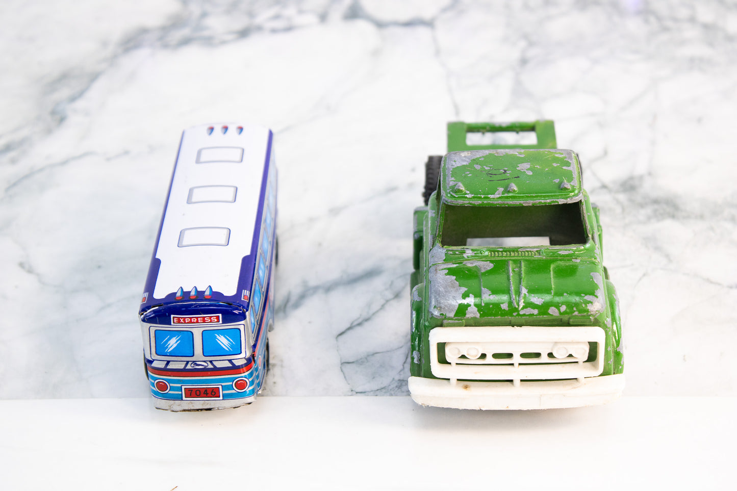 Vintage Toy Vehicle Lot – Greyhound Bus & Truck Cab