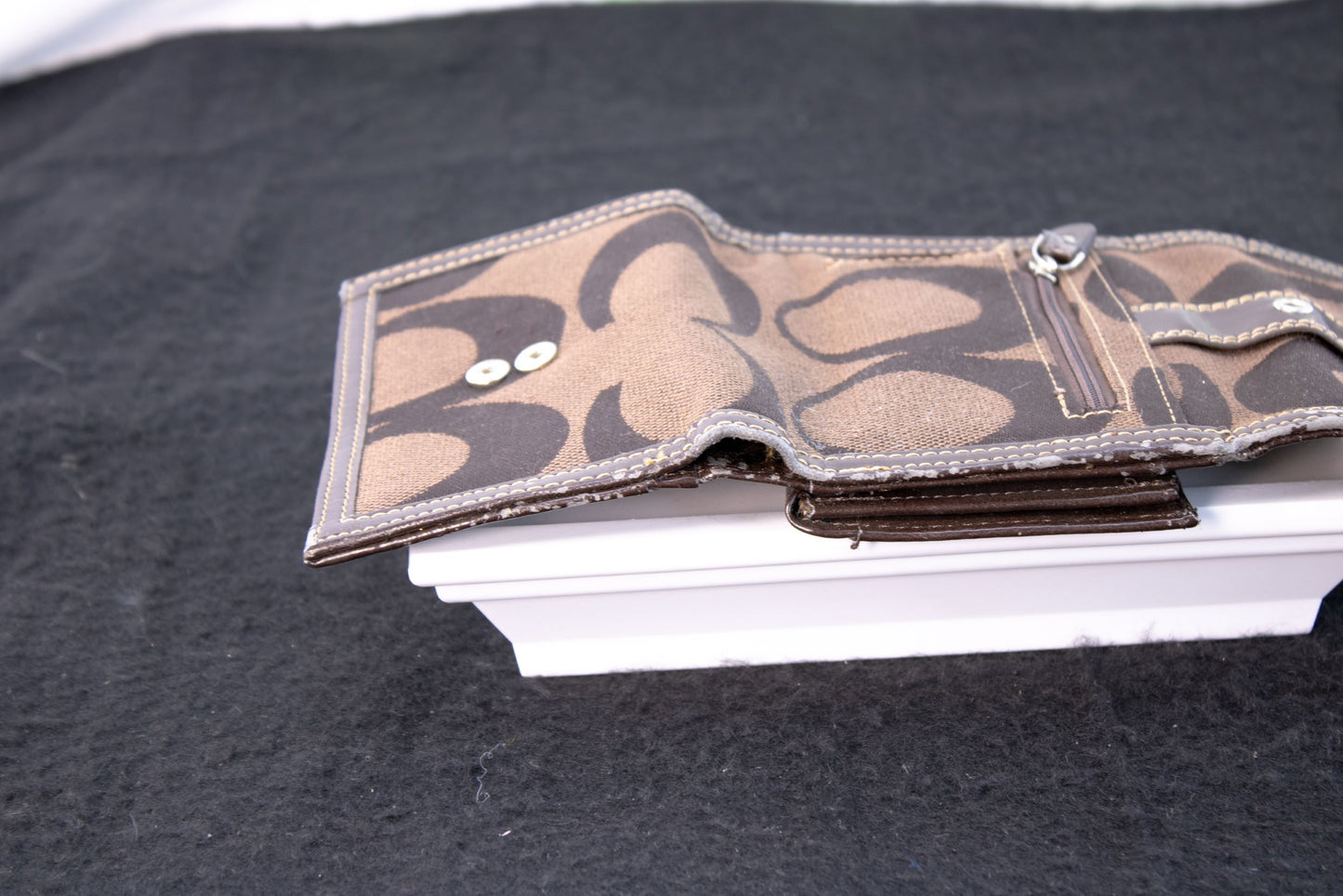 Coach Brown Signature C Trifold Wallet Buckle Strap Zip Coin Pocket