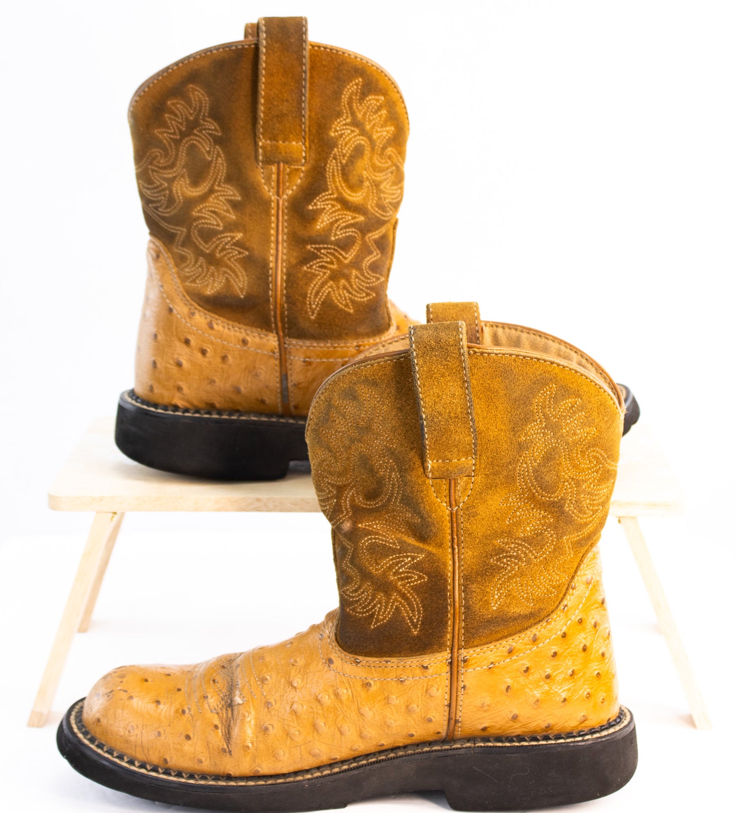 Ariat Fatbaby Ostrich Print Western Boots | Women’s Size 10