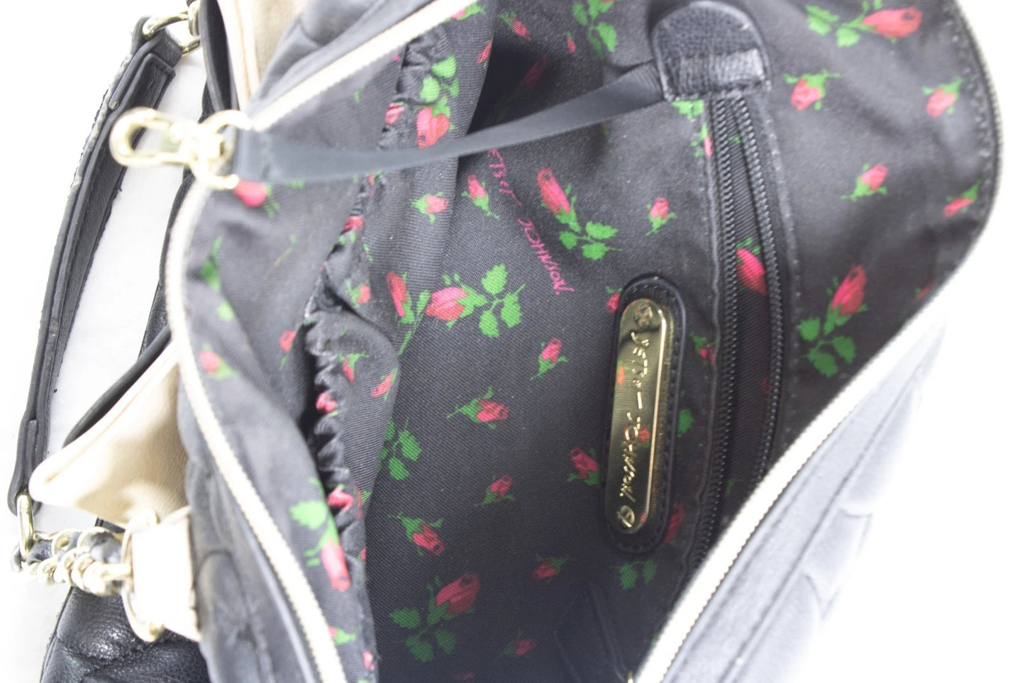 Betsey Johnson Black Quilted Satchel Heart Purse Bow Bag Floral Lining 💕