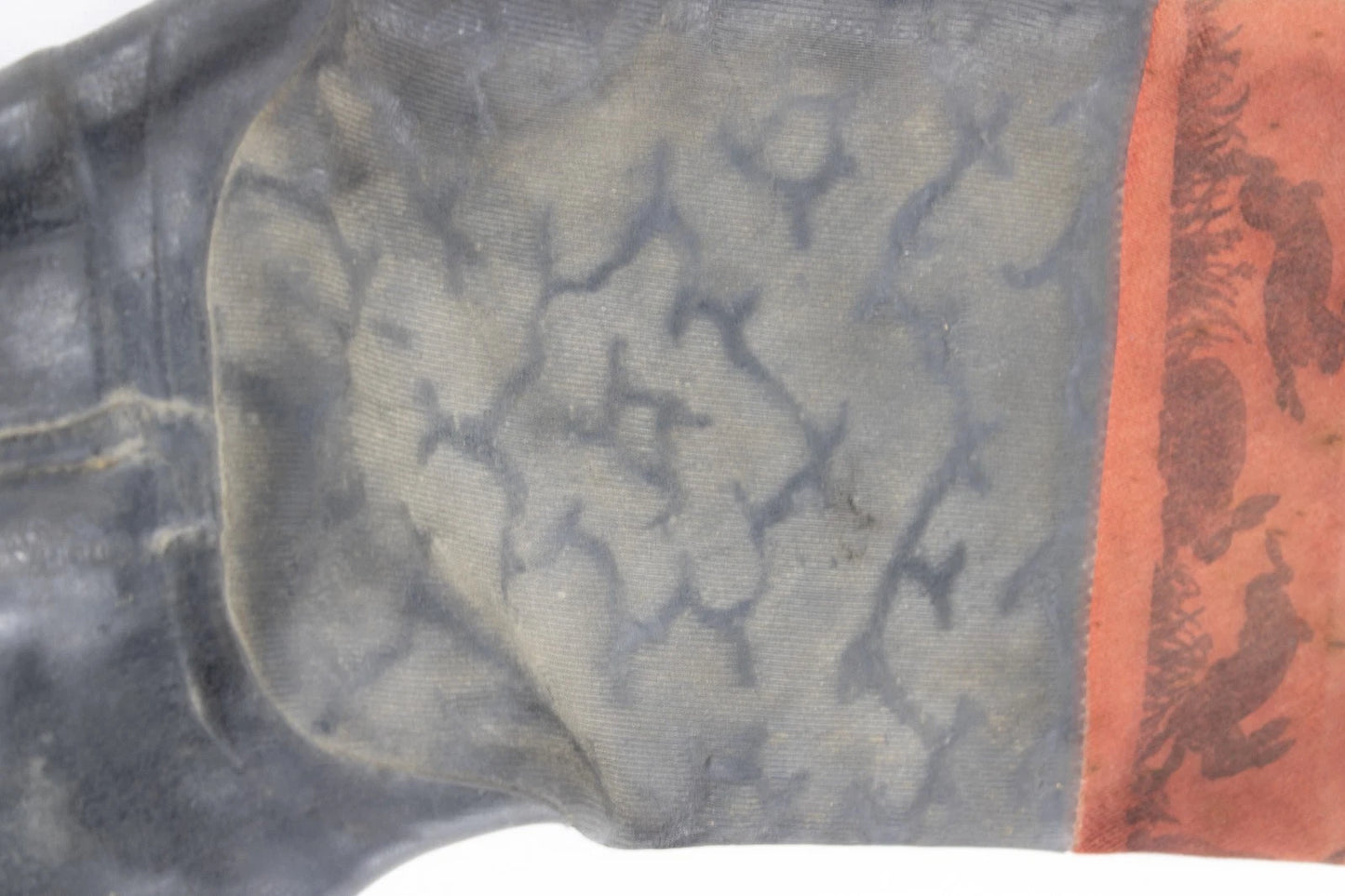 Vintage Kids Rubber Boots with Bunny Print – Black & Red Rain Boots