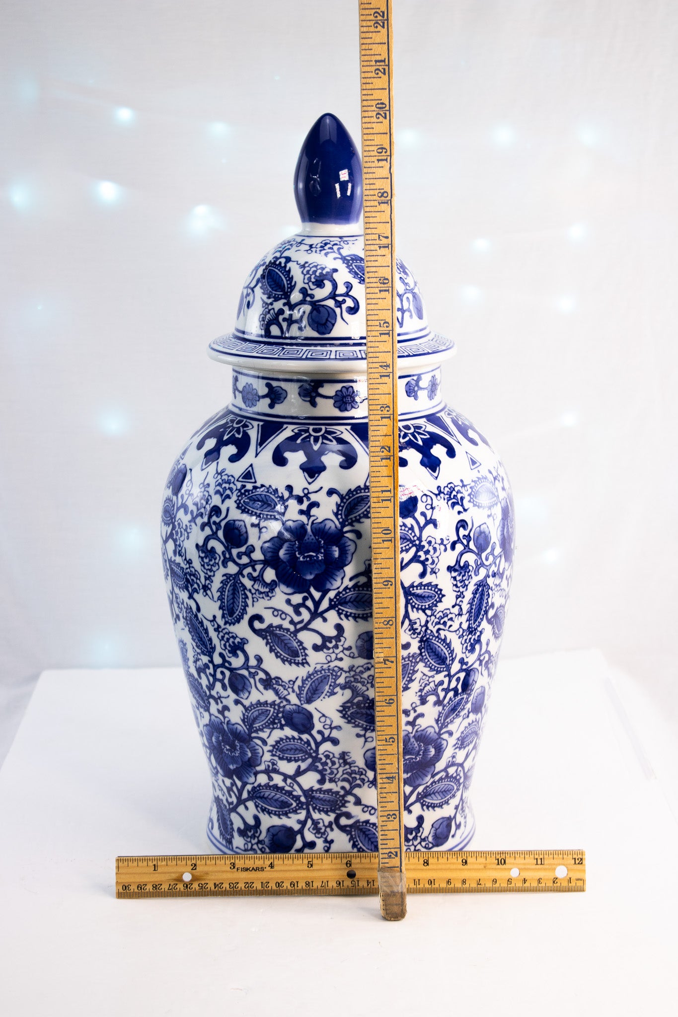 Large Blue White Ginger Jar with Lid Chinoiserie Floral Porcelain Decor