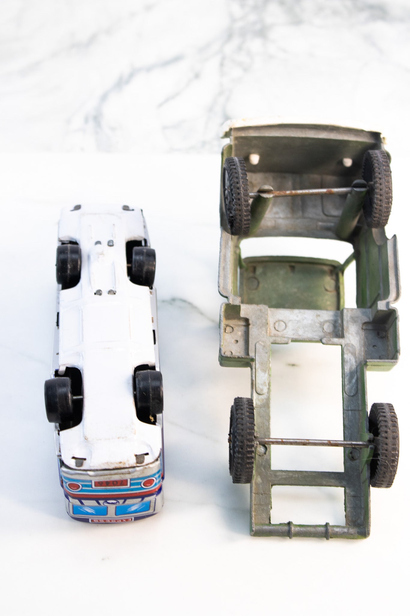 Vintage Toy Vehicle Lot – Greyhound Bus & Truck Cab