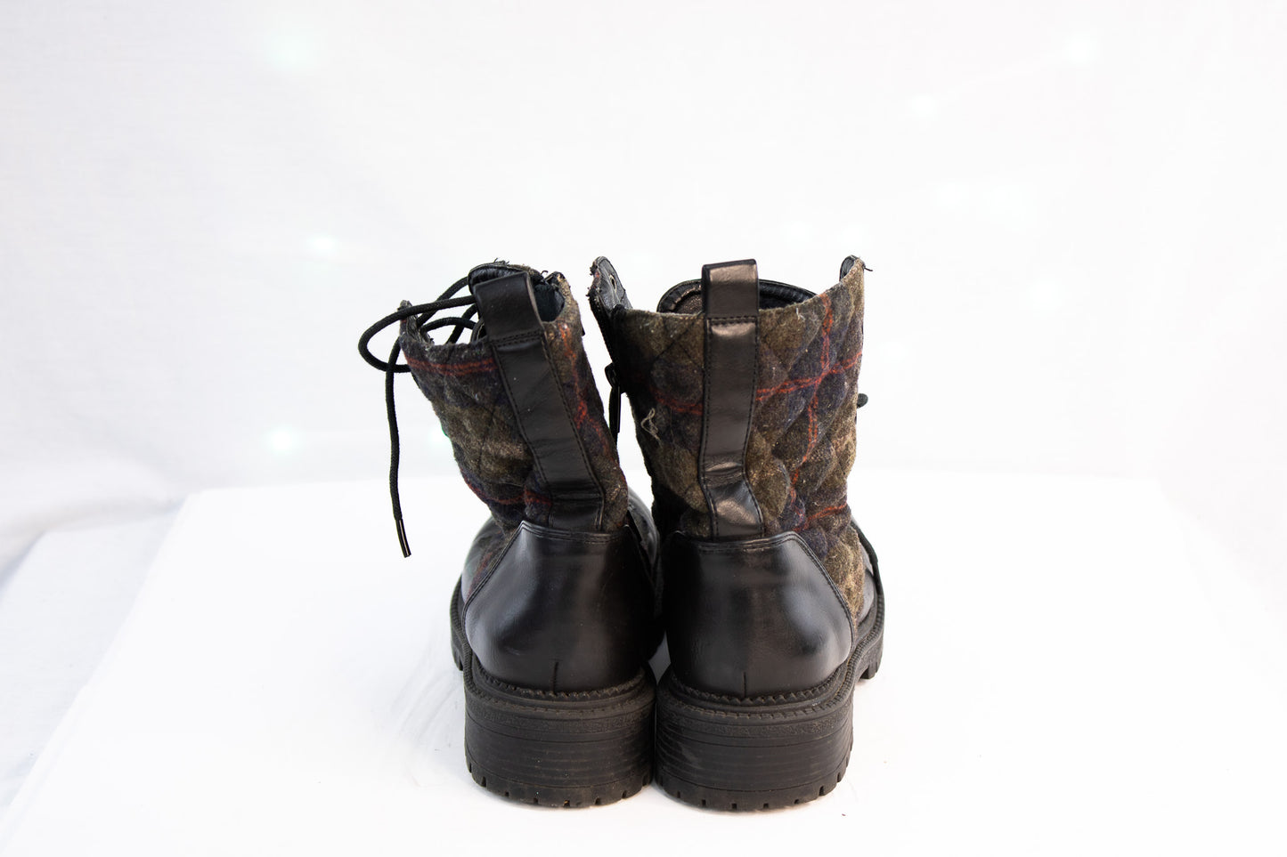 Rock and Candy Plaid Combat Boots – Women’s Size 7 – Lace Up Boots