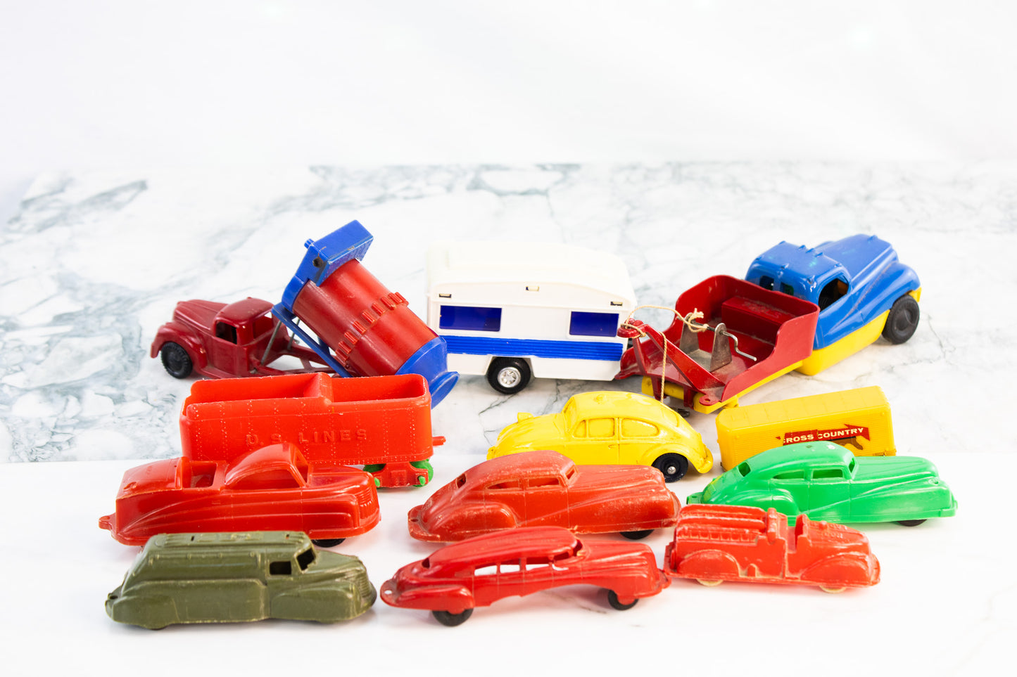 Vintage Plastic Toy Car Truck Lot ACME Lindberg VW Beetle Trailer Toys