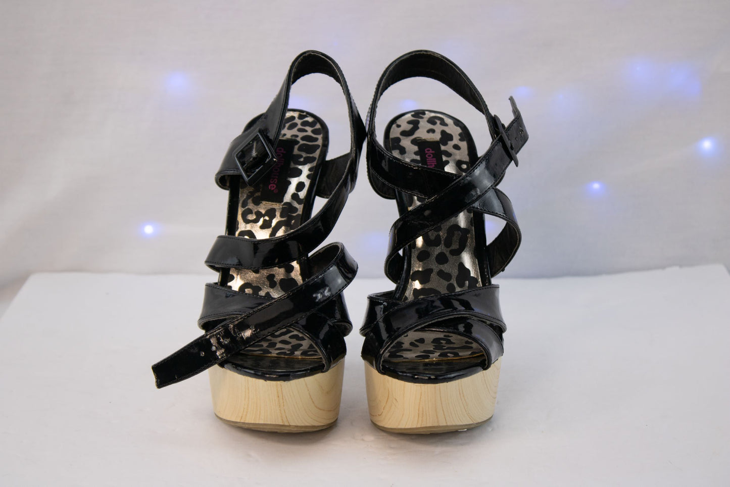 Dollhouse Black Patent Platform Wedge Heels – Women’s 6.5