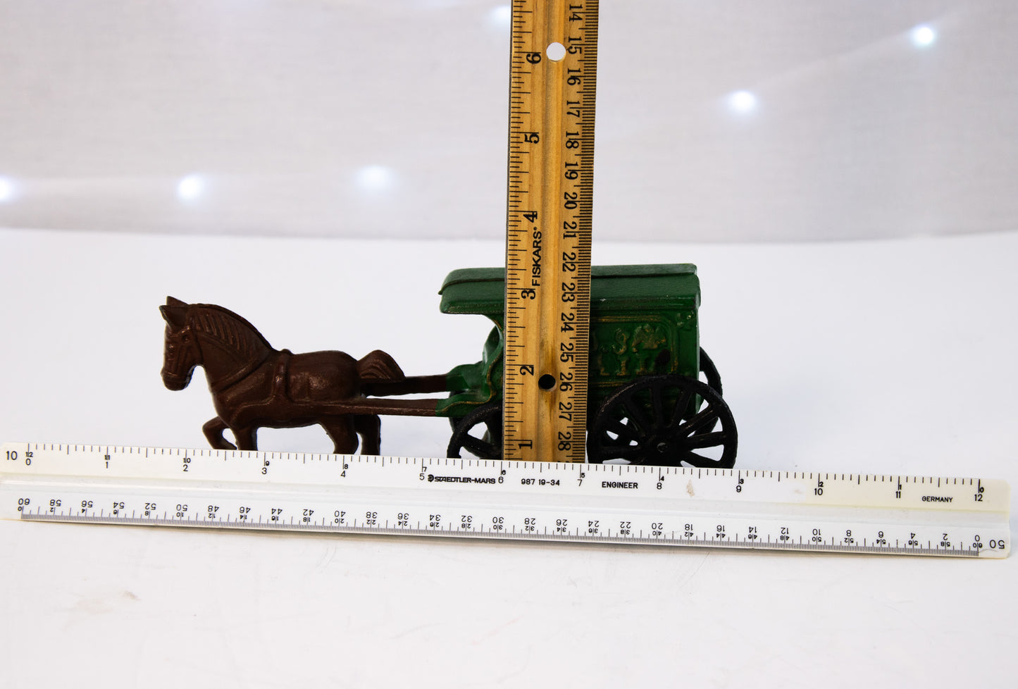 Vintage Cast Iron Horse Drawn Ale Wagon Green Beer Delivery Toy