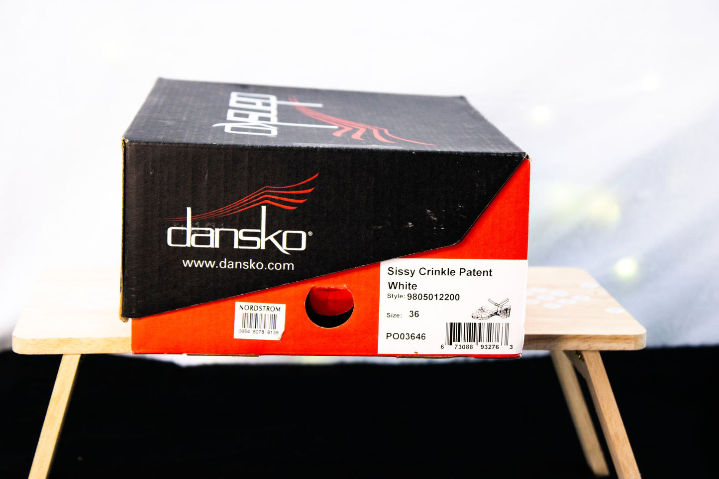 Dansko Sissy White Crinkle Patent Sandals EU 36 US 5.5–6 Wood Sole
