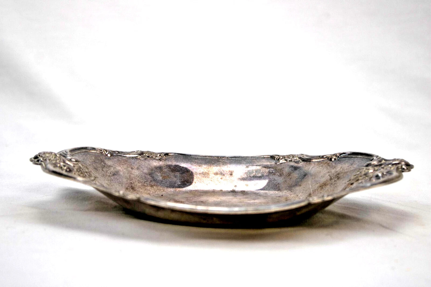 Vintage Silver-Plated Serving Tray – Ornate Floral Scroll – Aged Patina Look