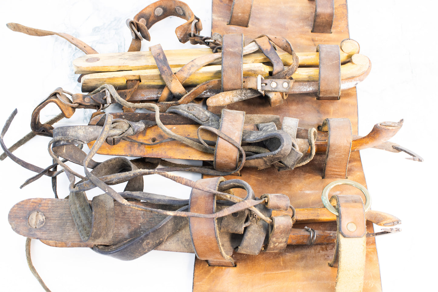 Antique Strap-On Ice Skates Set w/ Leather Carrier – c. 1880–1915