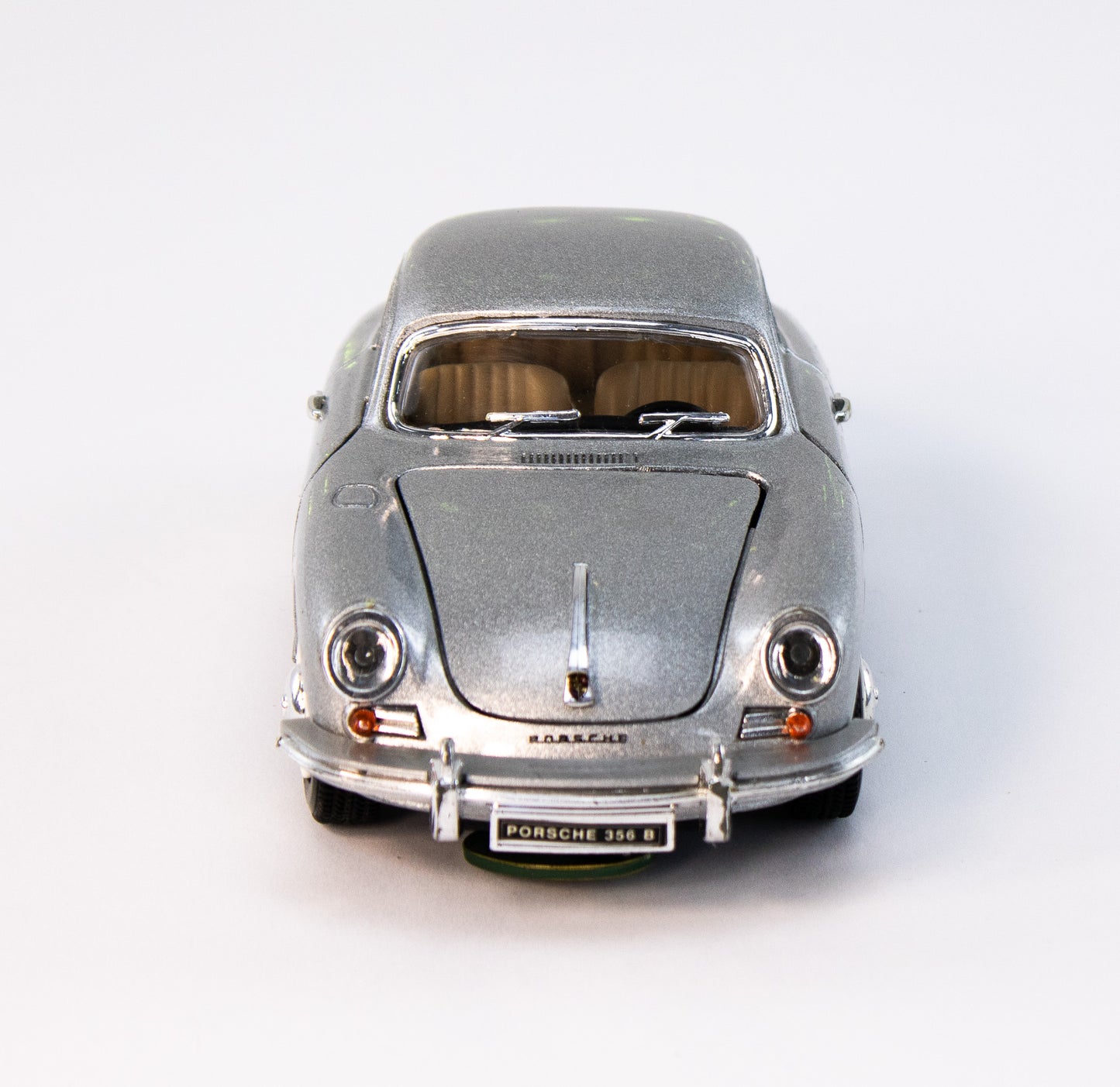 Porsche 356 B Coupe Die-Cast Model Car – 1:24 Scale, Silver